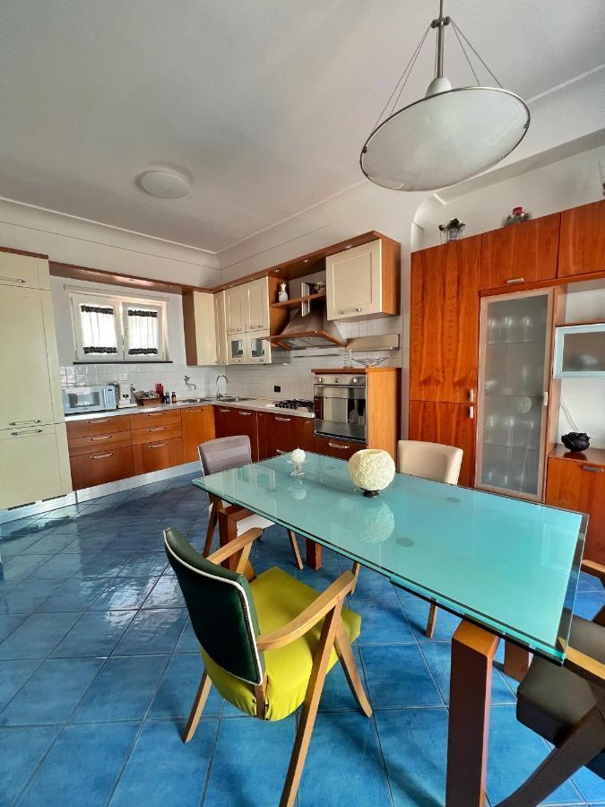Augusto Capri Apartment מראה חיצוני תמונה