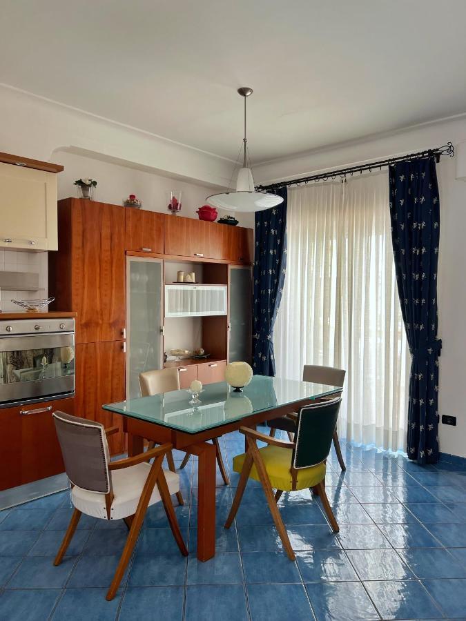 Augusto Capri Apartment מראה חיצוני תמונה